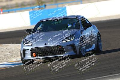media/Nov-08-2025-Speed Ventures (Sat) [[1c7a6332f5]]/Orange/Session 3 (Turn 1)/